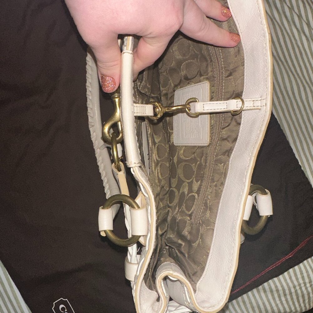 Coach Ltd. Edition Hampton Antique Ivory Handbag - VINTAGE